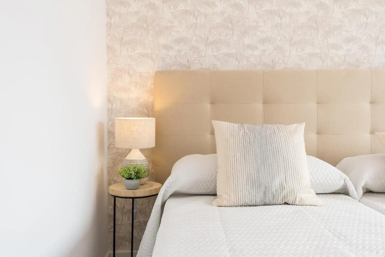 Urbe10 Angel Ganivet 2 Bedrooms Apartment Màlaga