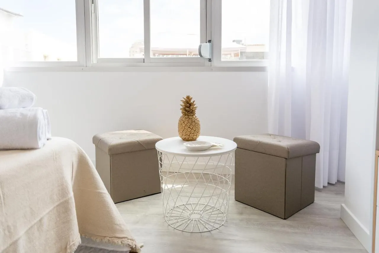 Urbe10 Angel Ganivet 2 Bedrooms Apartment Màlaga