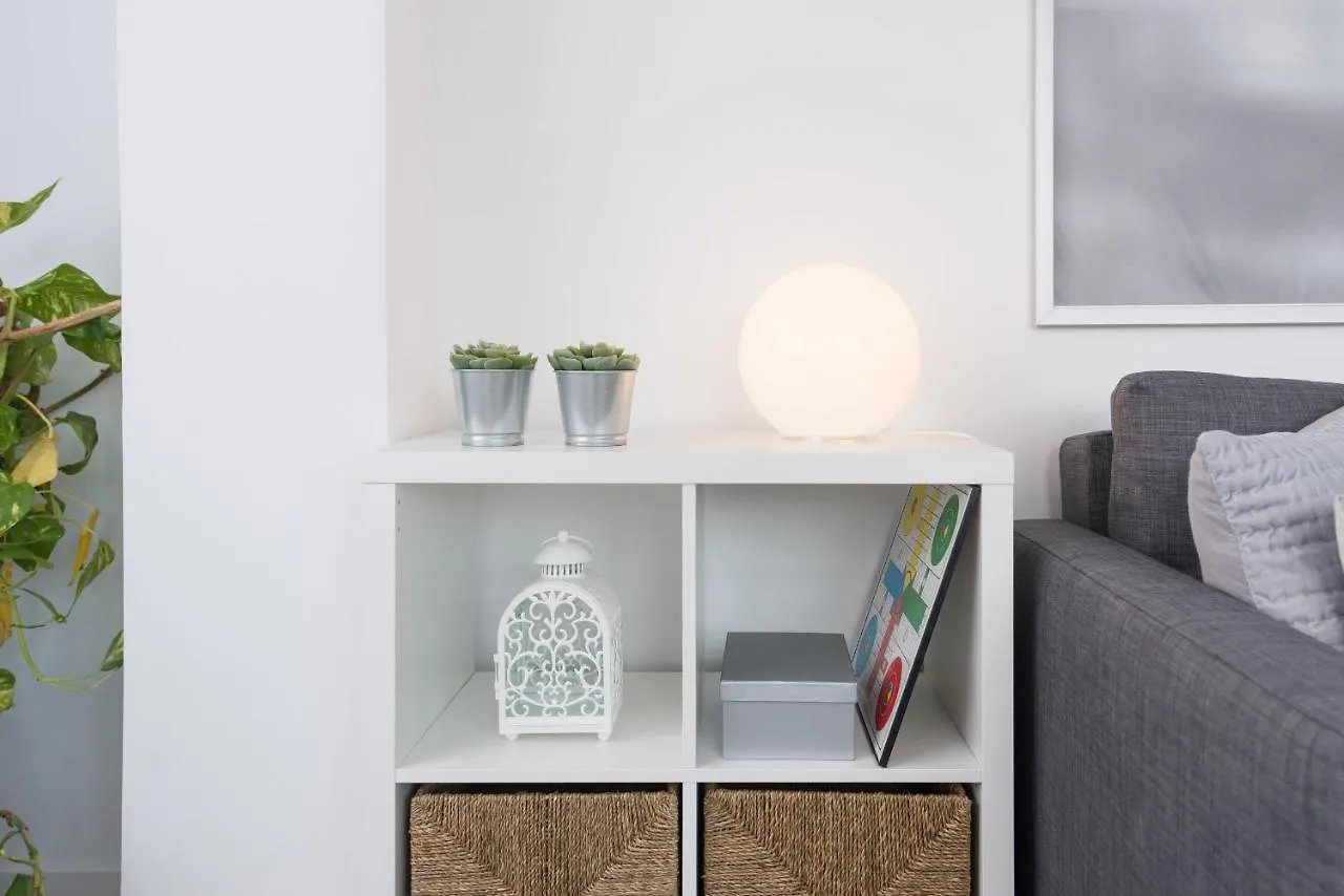 Urbe10 Angel Ganivet 2 Bedrooms Apartment Màlaga